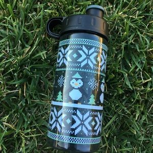 PRICE DROP NWT Cool Gear icy hip hipster water bottle